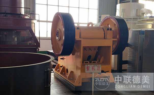 方箱式破碎機(jī)哪里好,哪里有賣的？